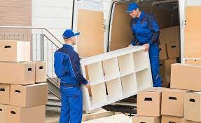 things to consider when hiring movers and packers